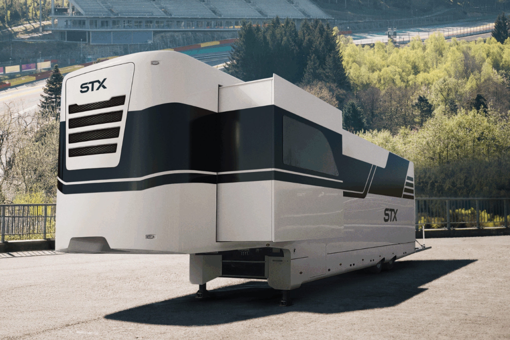 STX Racetrailer